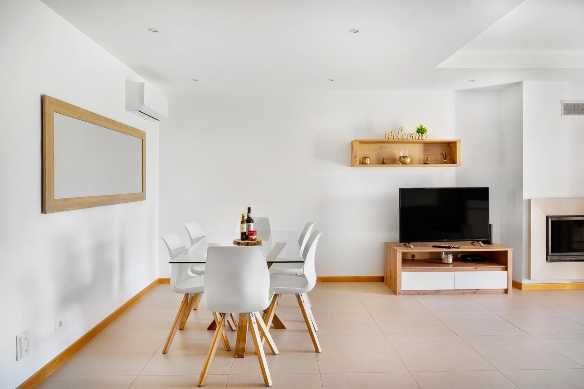Apartamento No Condominio Baia Village Com Piscina アルブフェイラ エクステリア 写真
