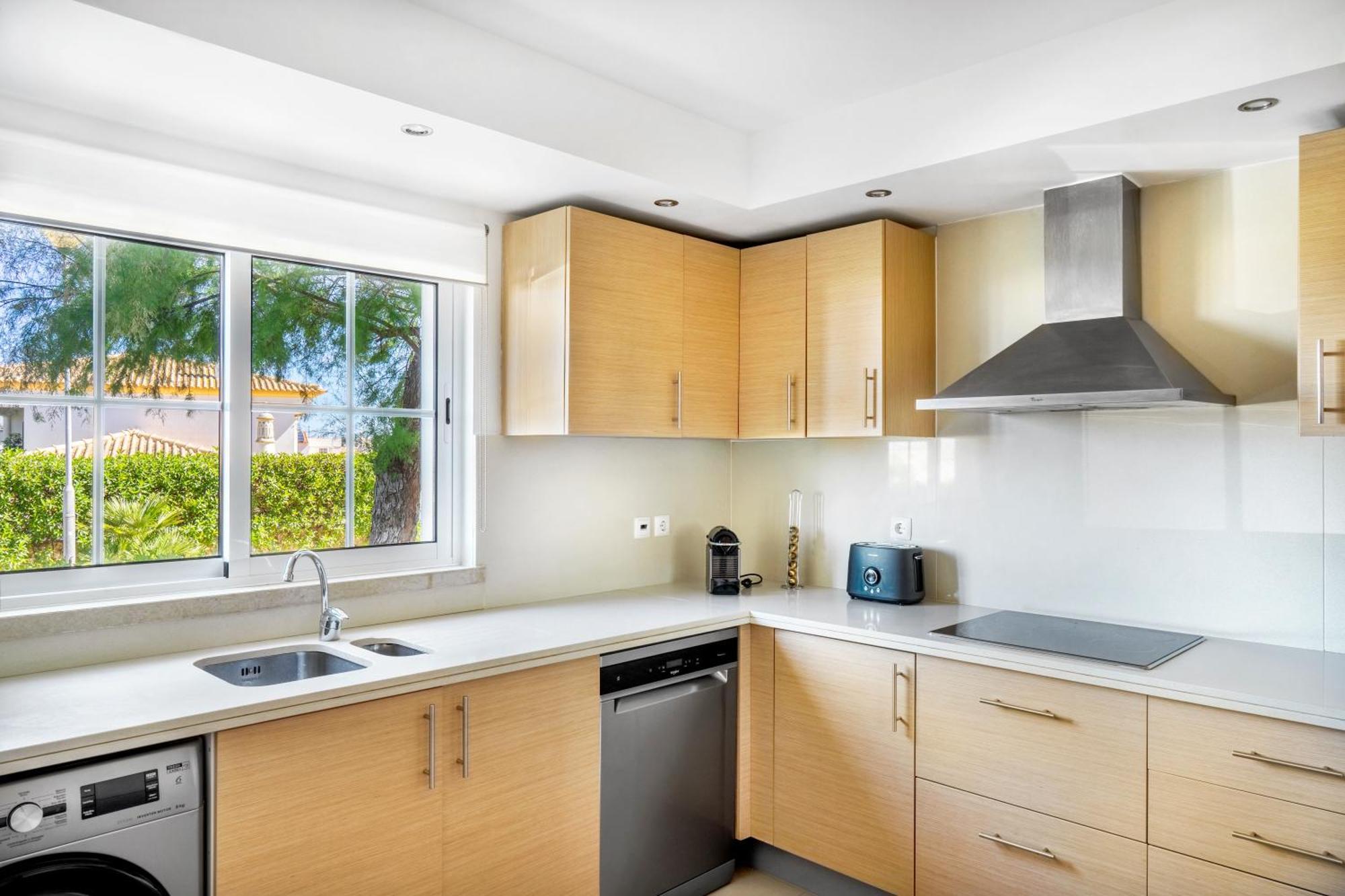 Apartamento No Condominio Baia Village Com Piscina アルブフェイラ エクステリア 写真