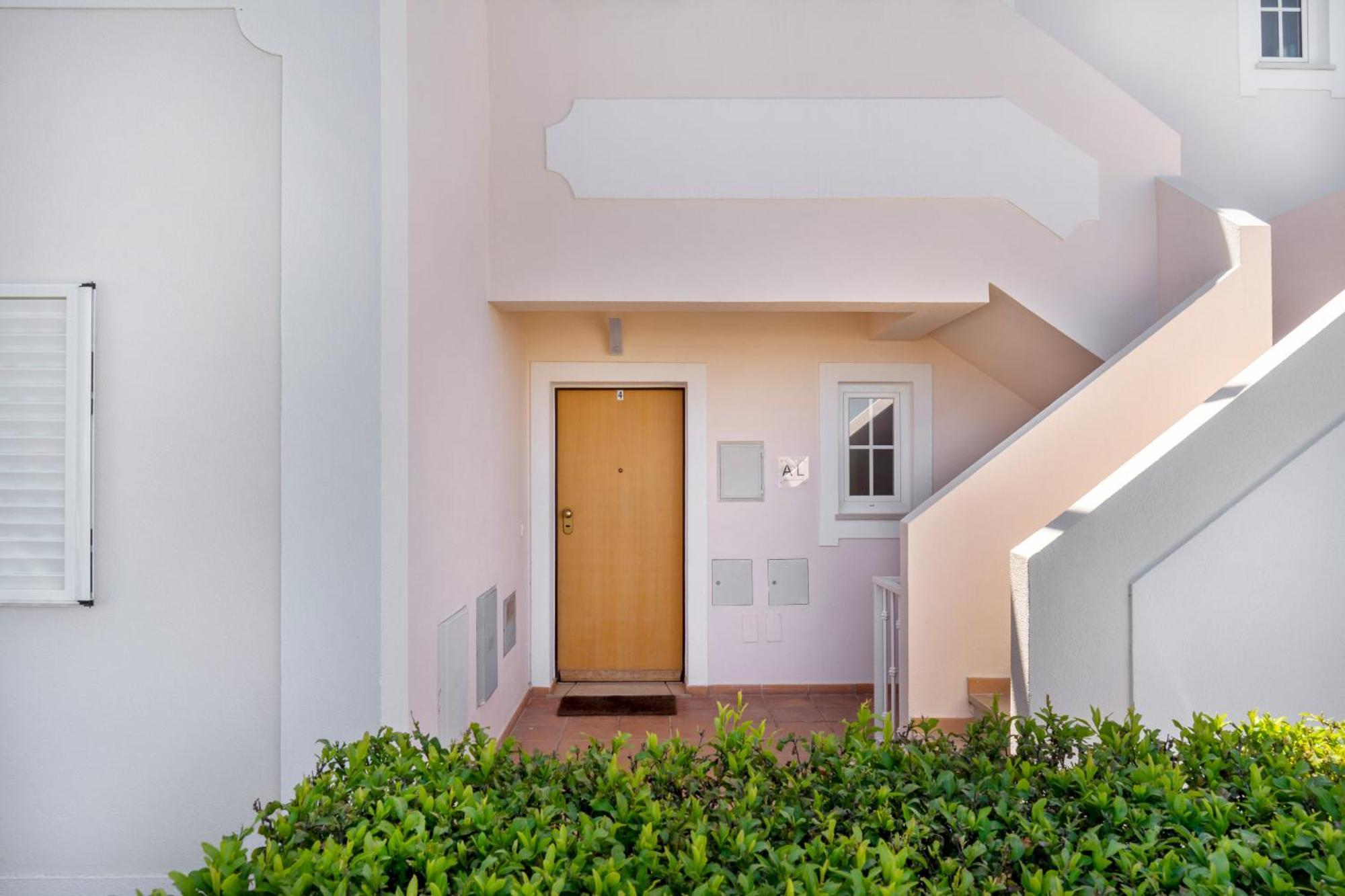 Apartamento No Condominio Baia Village Com Piscina アルブフェイラ エクステリア 写真
